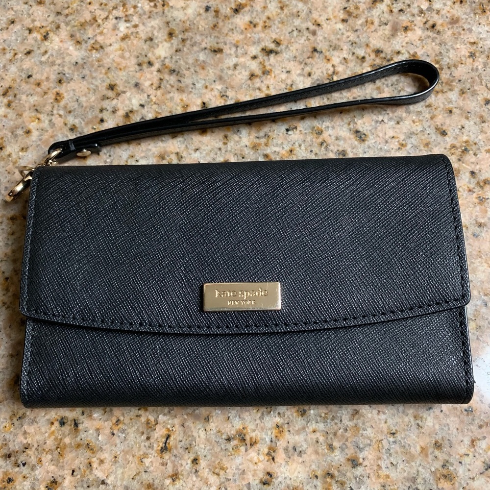 Kate Spade Laurel Way iPhone Wristlet